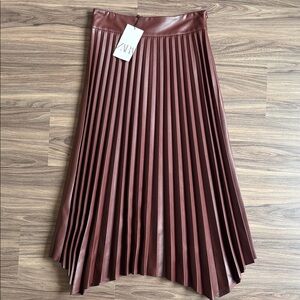 Zara Pleated Faux Leather Midi Skirt - Wine